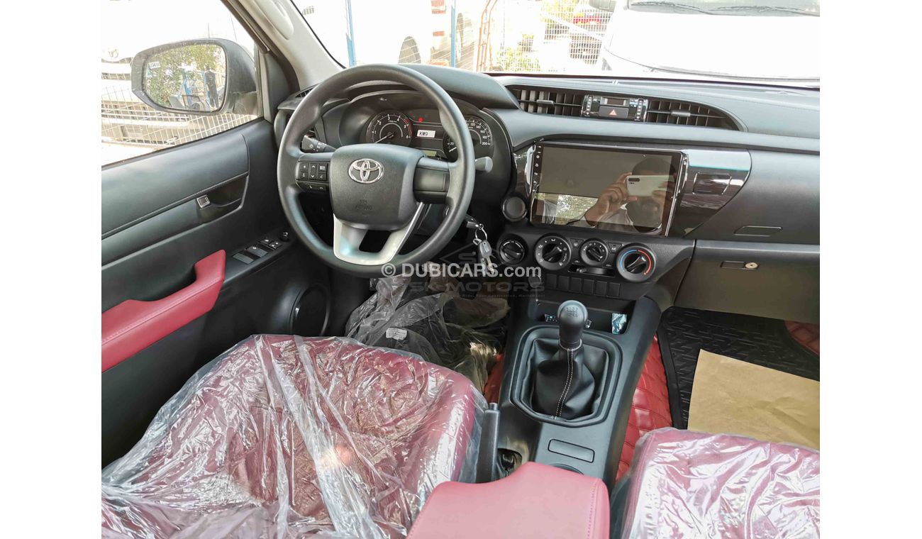 Toyota Hilux 2.4L Diesel, Manual , Power Heat Switch, Rear Camera, Bluetooth-DVD, Fog Lights (CODE # THMO02)