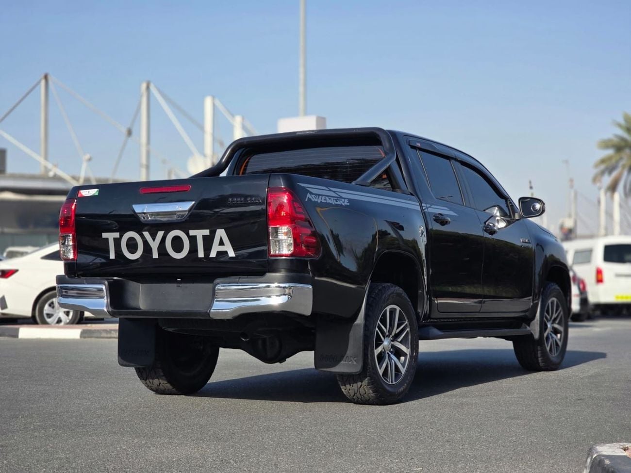 Toyota Hilux 2018 | 2.8L DIESEL | AT | RHD | SPORTS BAR | DOWNHILL ASSIST | CRUISE CONTROL