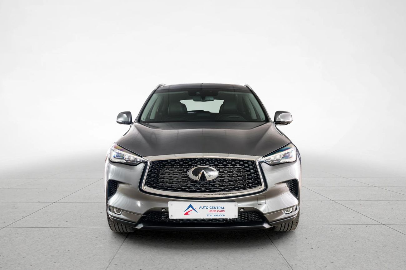 Infiniti QX50 LUXE 2.0