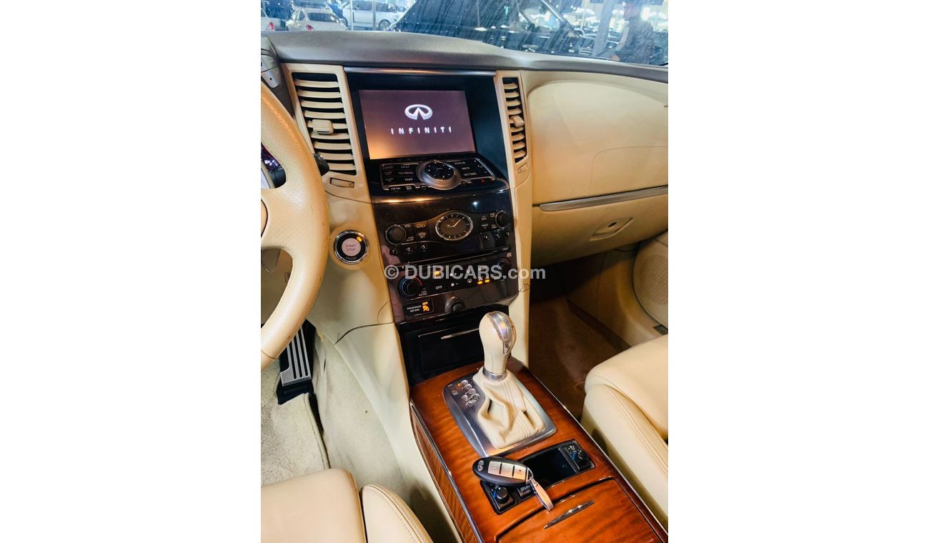 Infiniti FX50 INFINITI FX50 2009