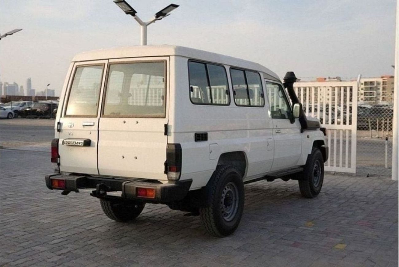 Toyota Land Cruiser Pick Up Toyota Land Cruiser Hard Top LC78 4.5L 3DOOR V8 Diesel 2024