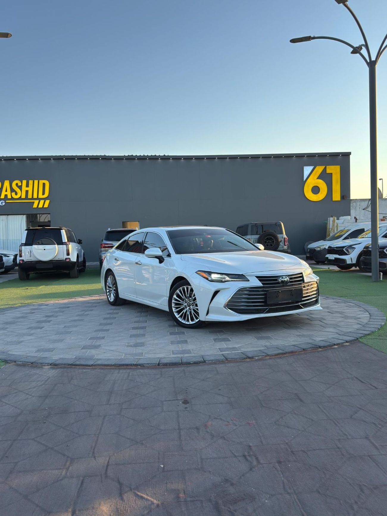 تويوتا افالون Limited 3.5L