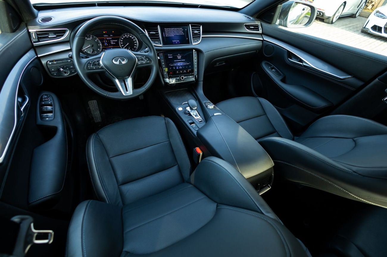 Infiniti QX55 2.0T Luxe (AWD)