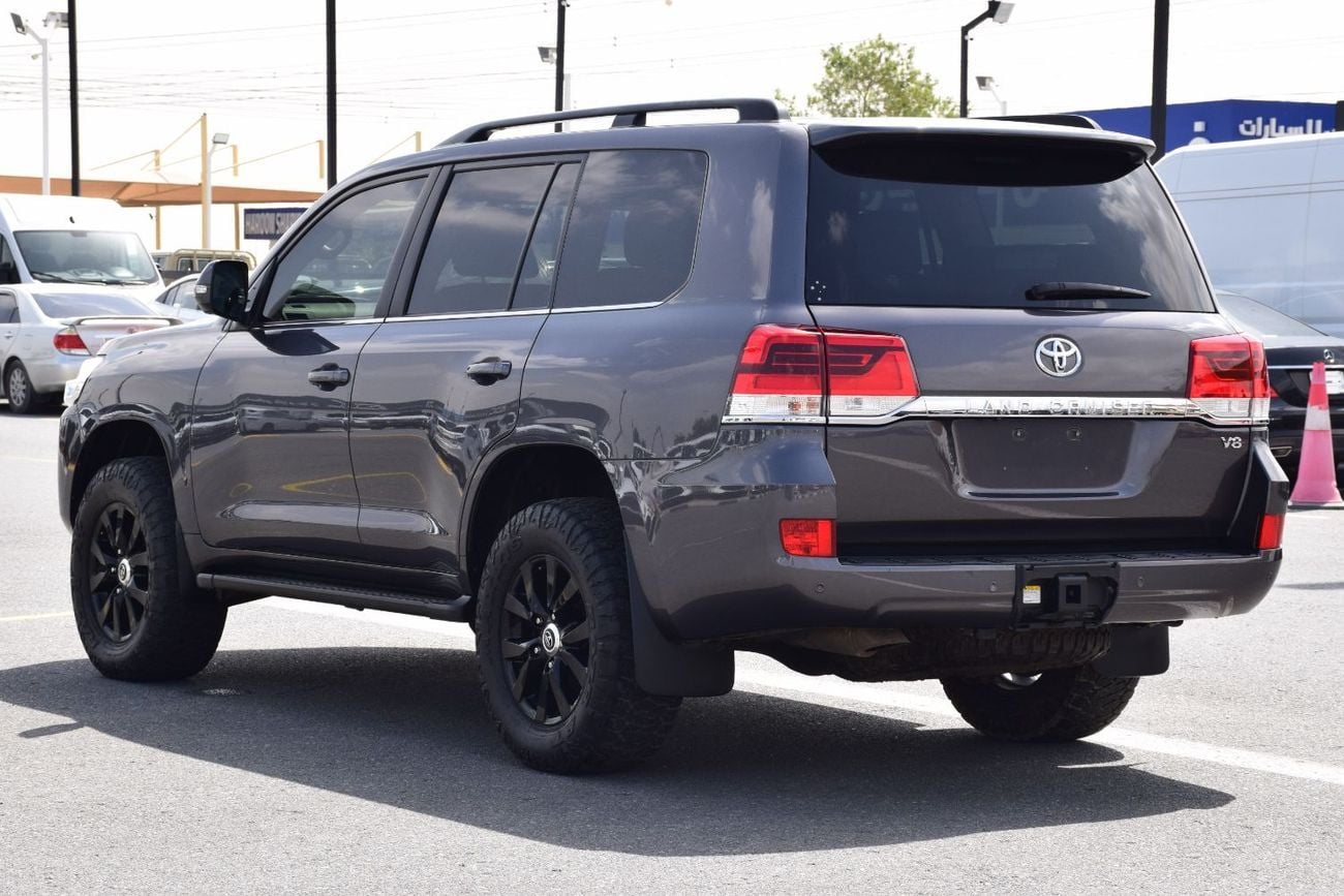 Toyota Land Cruiser VXR VX FULL OPTION DIESEL 4.5L RHD (Export Only)