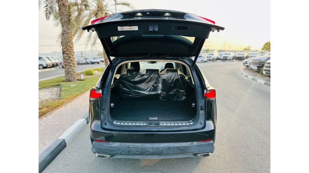 لكزس NX200t Full option, Right hand drive