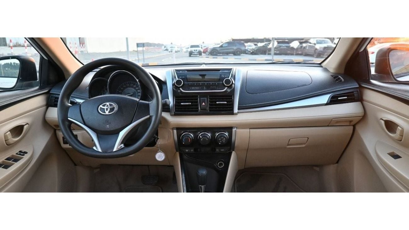 تويوتا يارس تويوتا يارس 2017 خليجي بحالة ممتازة بدون حوادث