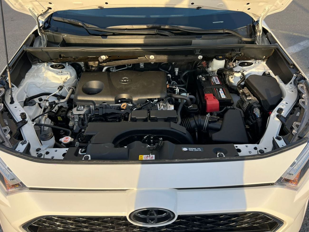 Toyota RAV4 2025 Toyota Rav4 XLE Full Option 2.5L V4 - Rear Camera  - Leather Seat - AWD 4x4 - Push Start