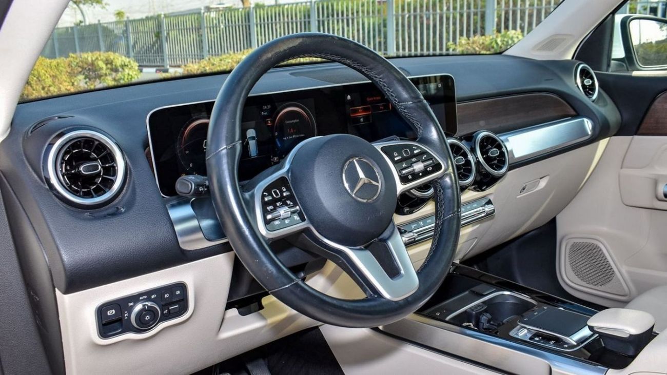 Mercedes-Benz GLB 250 Std Mercedes GLB250 AMG II 2020 II FULLY LOADED