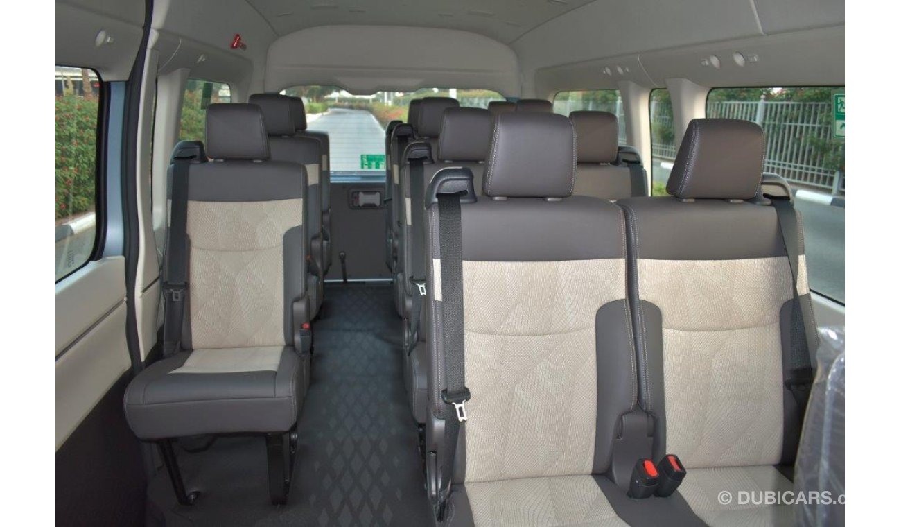 Toyota Hiace High Roof GL 2.8L Diesel 13 Seater Automatic