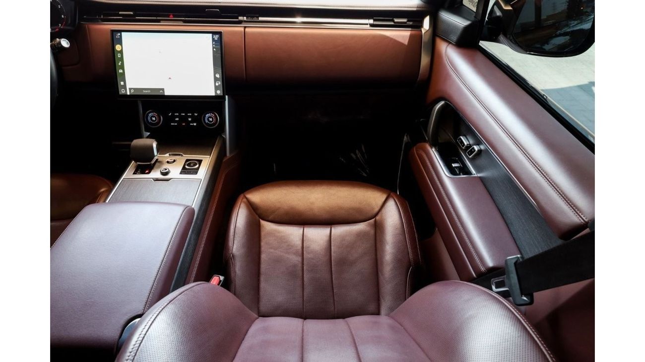 لاند روفر رينج روفر Range Rover Vogue HSE P400 2023 GCC under Agency Warranty with Flexible Down-Payment/ Flood Free.