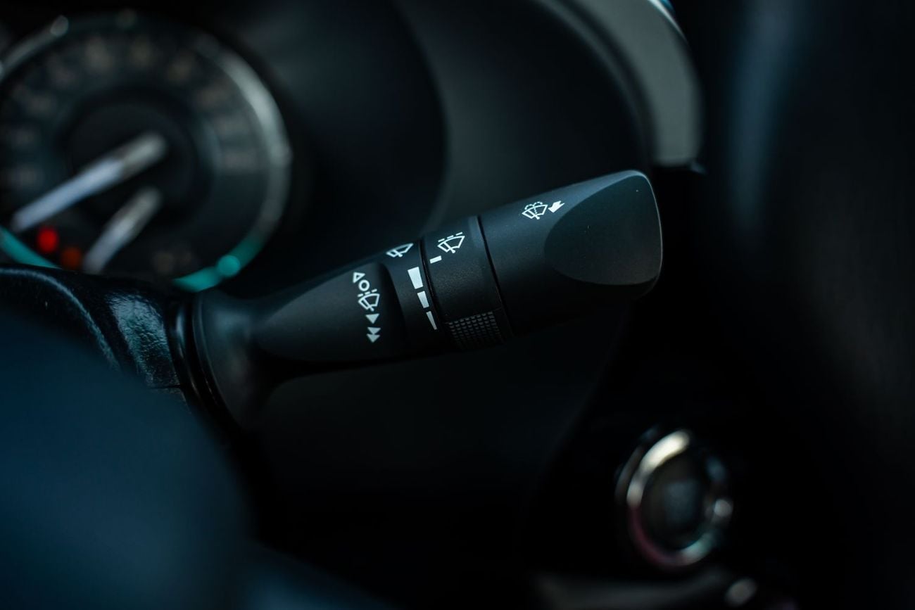 Toyota Hilux 2026 Toyota Hilux  SR5 D/C  (4.0 L) 4X4