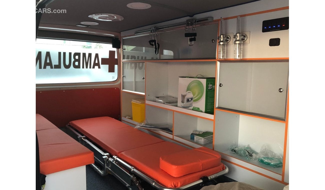 تويوتا هاياس Ambulance Conversion