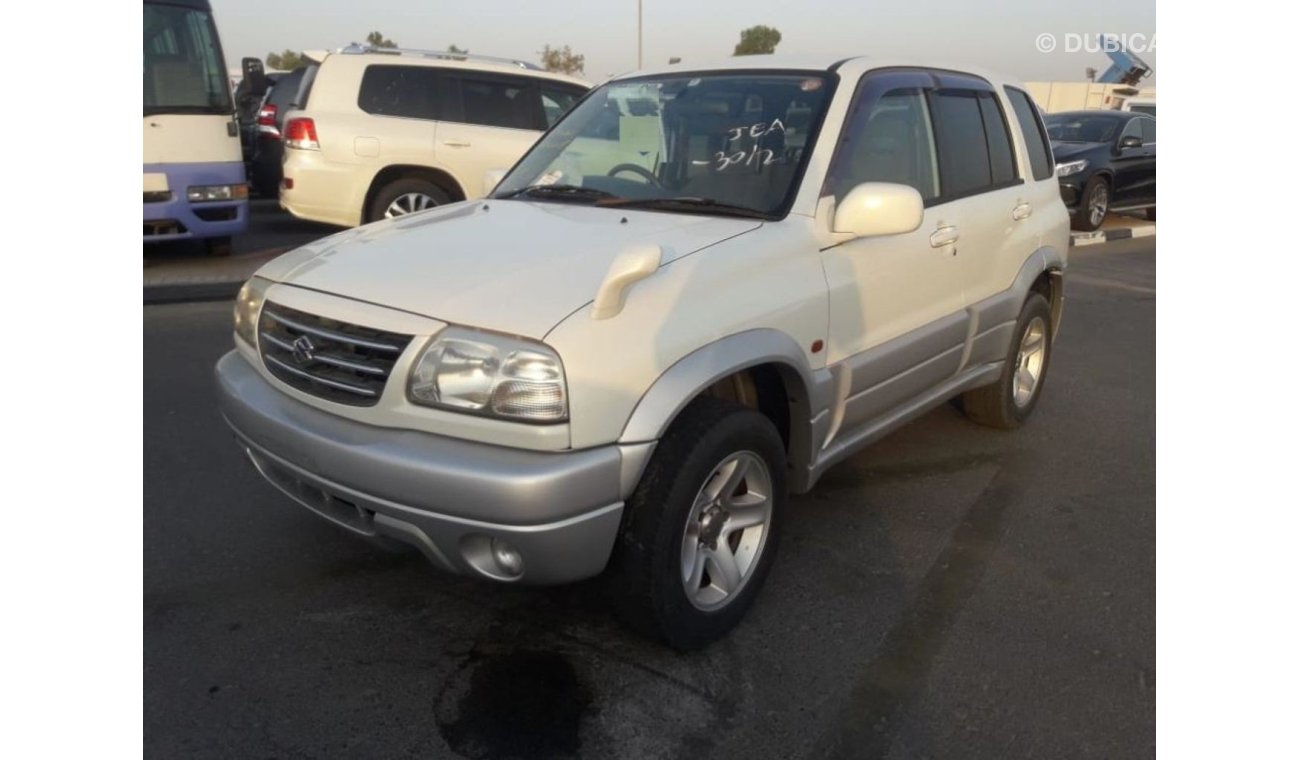 سوزوكي إيسكودو Suzuki Escudo jeep  (Export only) (Stock no PM 66)