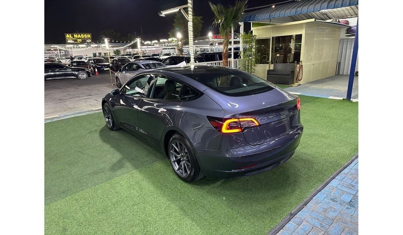 تسلا موديل 3 Tesla Model 3 baterie standart