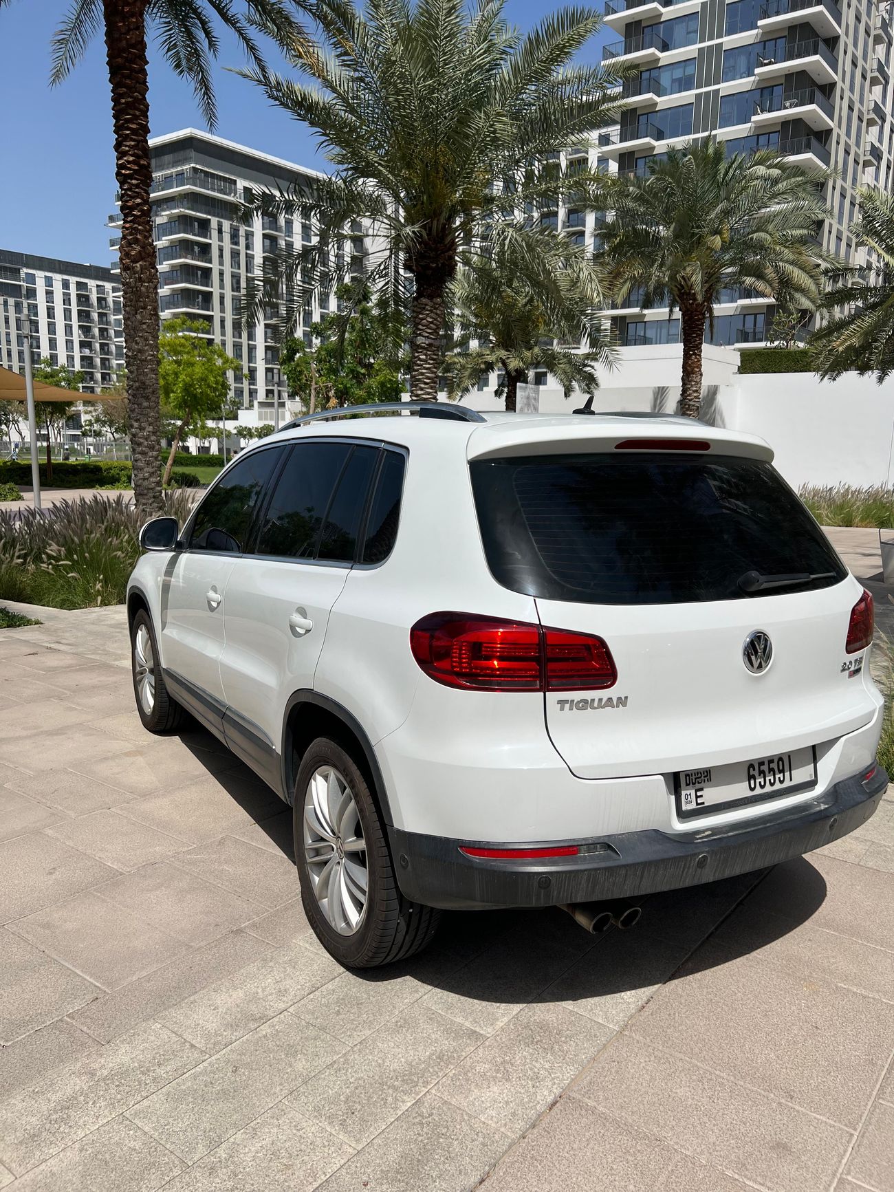 فولكس واجن تيجوان 2.0 TSI Elegance