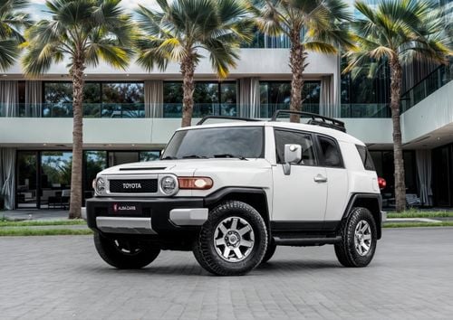 Toyota FJ Cruiser | 2,742 P.M | 0% Downpayment | Pristine Condition!