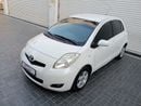 Toyota Yaris BASE