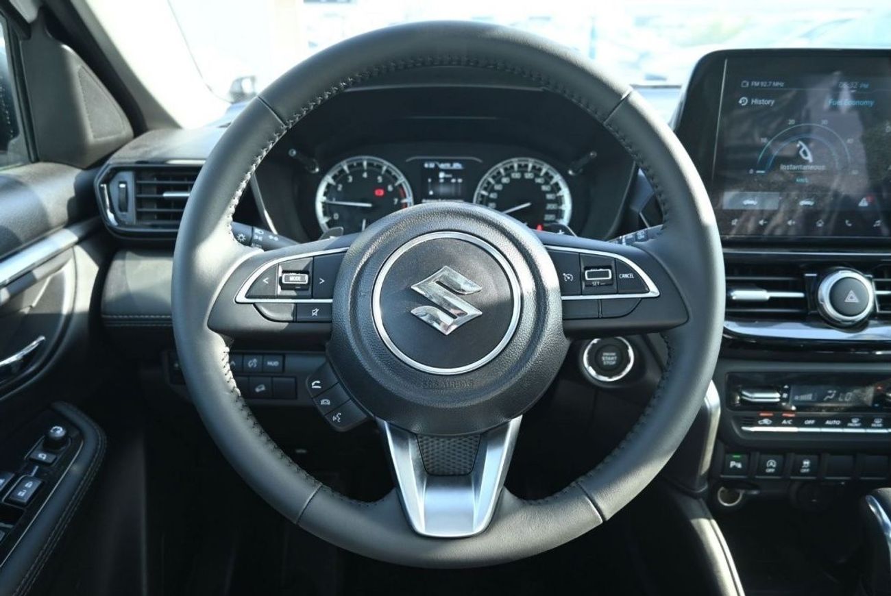 سوزوكي جراند فيتارا Suzuki Grand Vitara GLX 1.5L Mild-Hybrid, All Grip 4WD, Model 2024, Color White