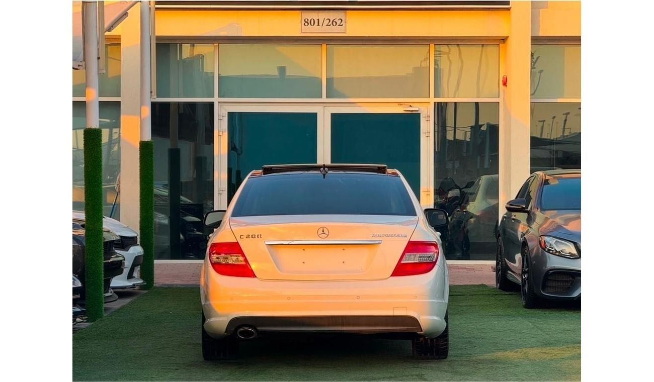 Mercedes-Benz C 200 MERCEDES BENZ C200 GCC 2008 FULL OPTION PERFECT CONDITION