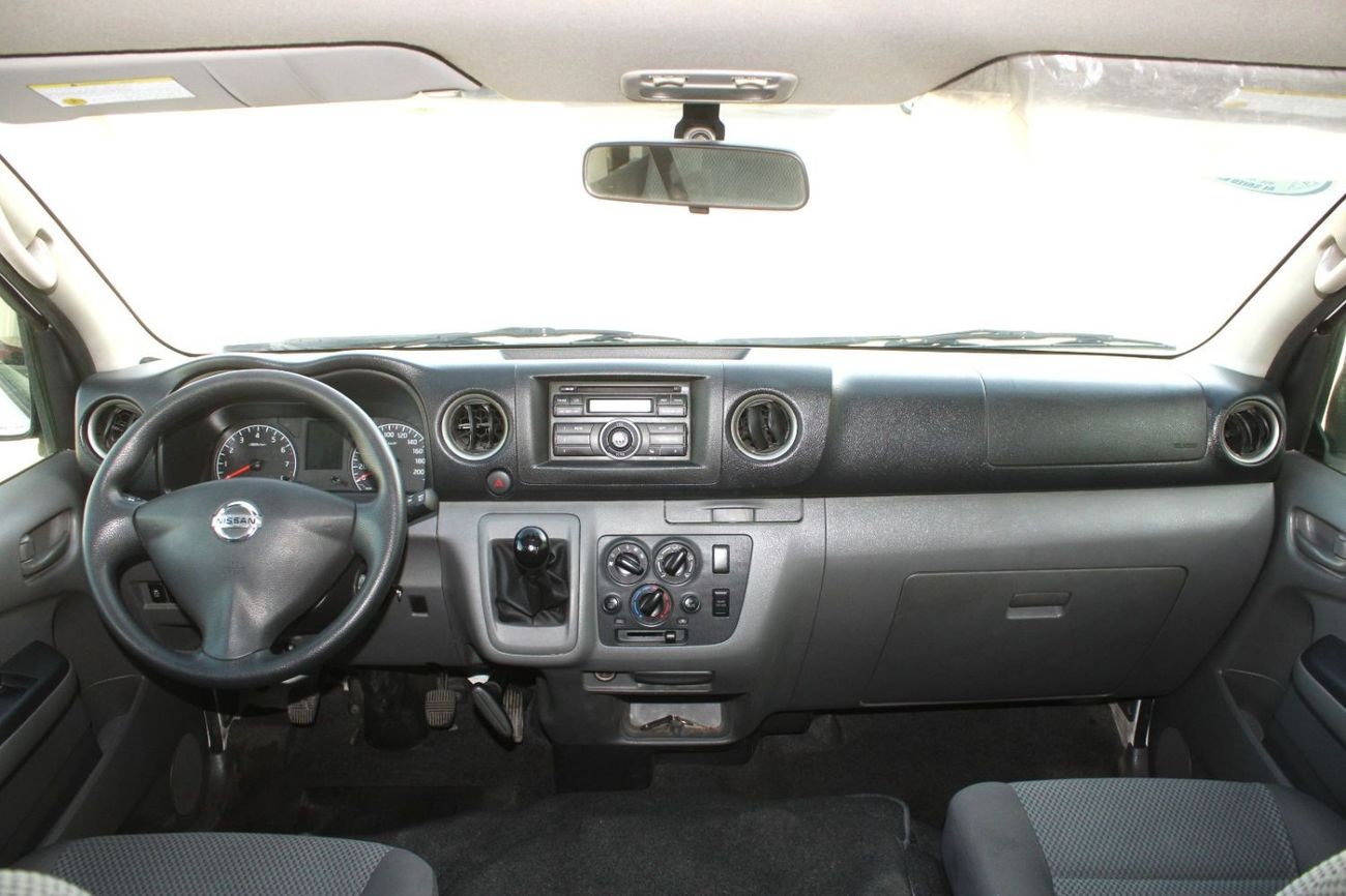 Nissan Urvan Microbus 2.5L M/T Petrol