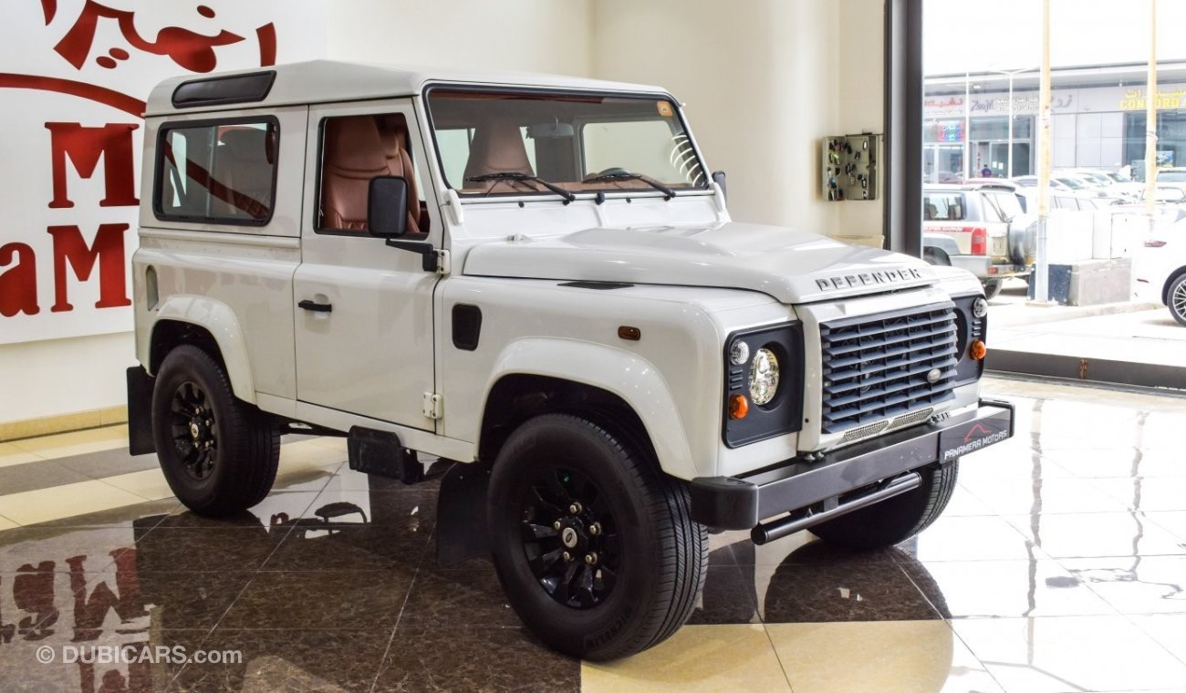 Land Rover Defender