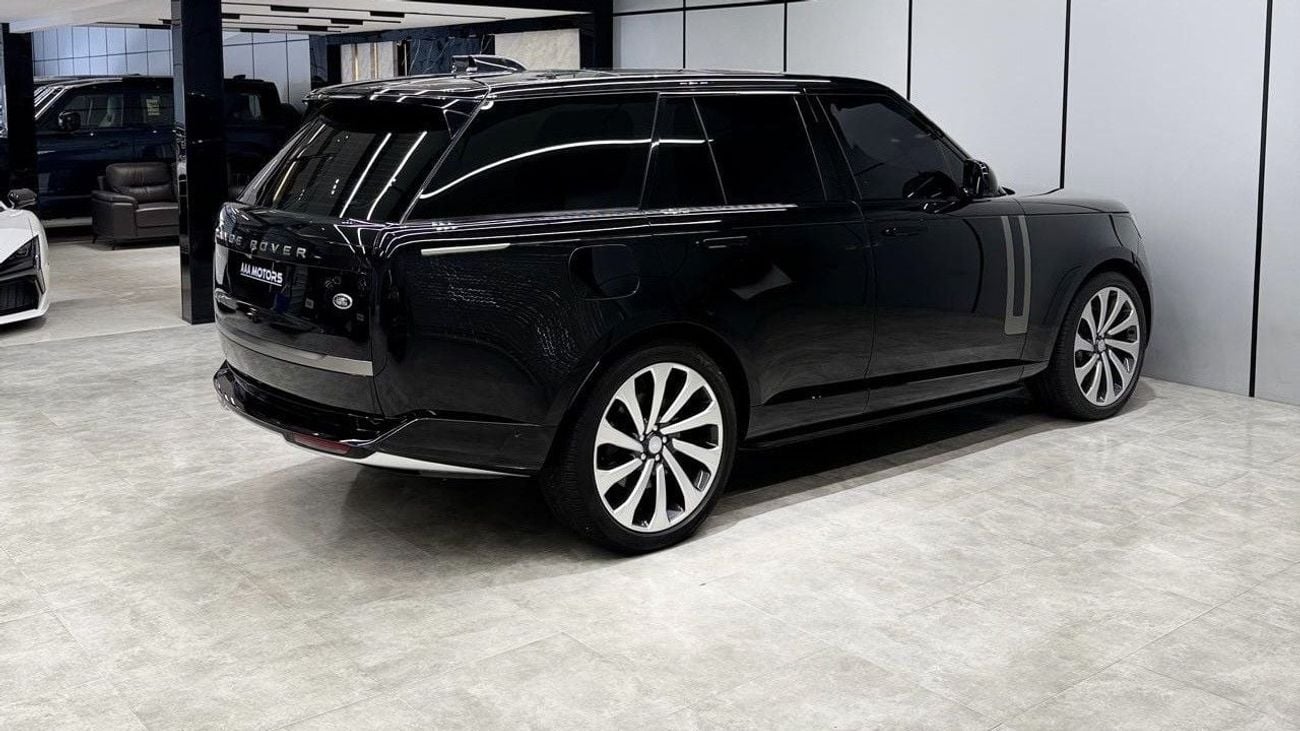 Land Rover Range Rover HSE P530 Land Rover Range Rover 2023 GCC specs