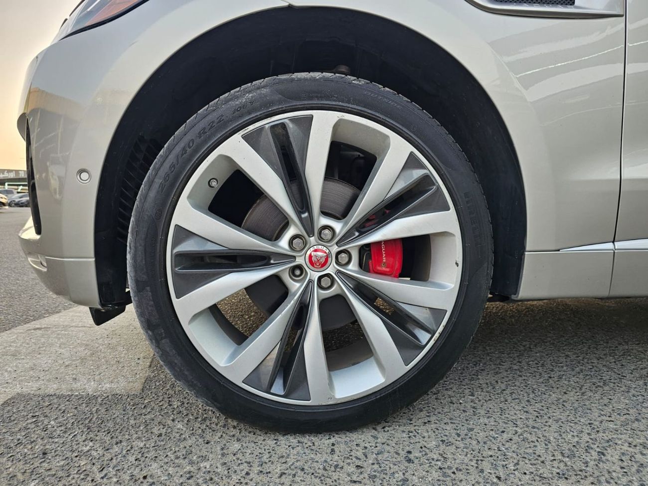 جاكوار F بيس S 3.0L (400 HP)