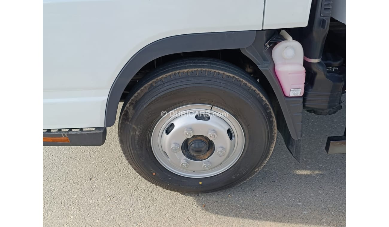 Mitsubishi Fuso Canter RECOVERY, 4.2L Diesel, (CODE # 9172), Quantity available