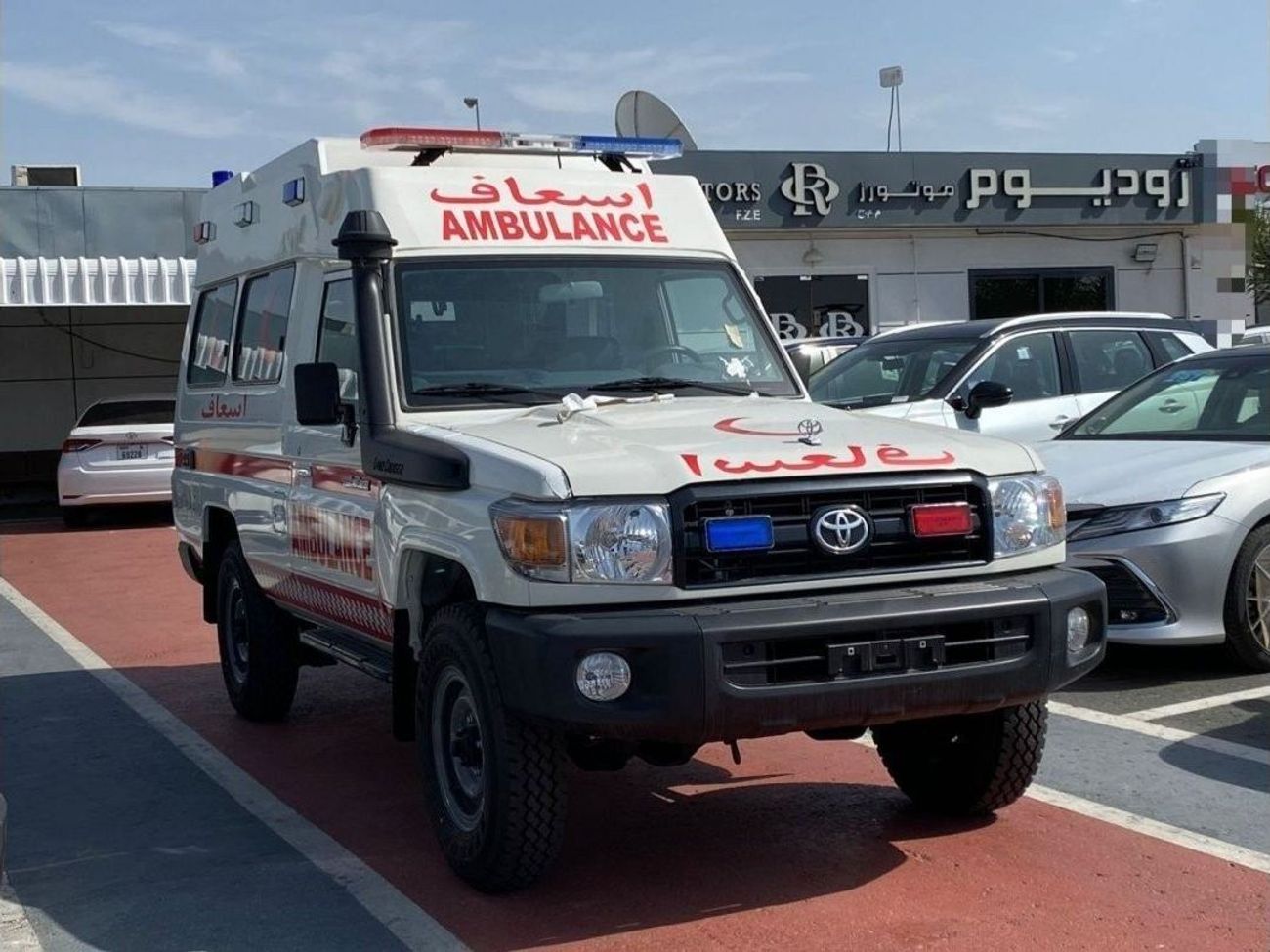 Toyota Land Cruiser 70 TOYOTA LAND CRUISER LC78  AMBULANCE 4.2L DIESEL 6 CYLINDER M/T