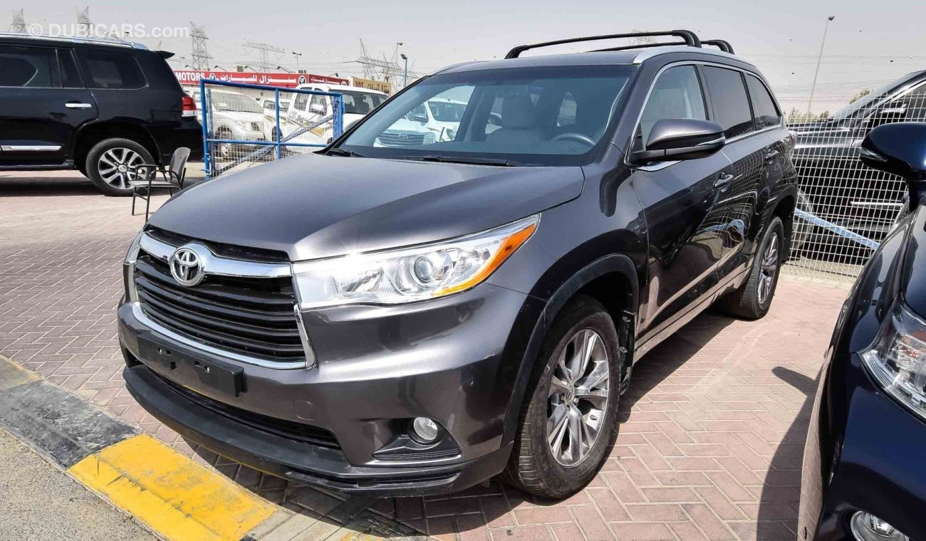 Toyota Highlander XLE AWD