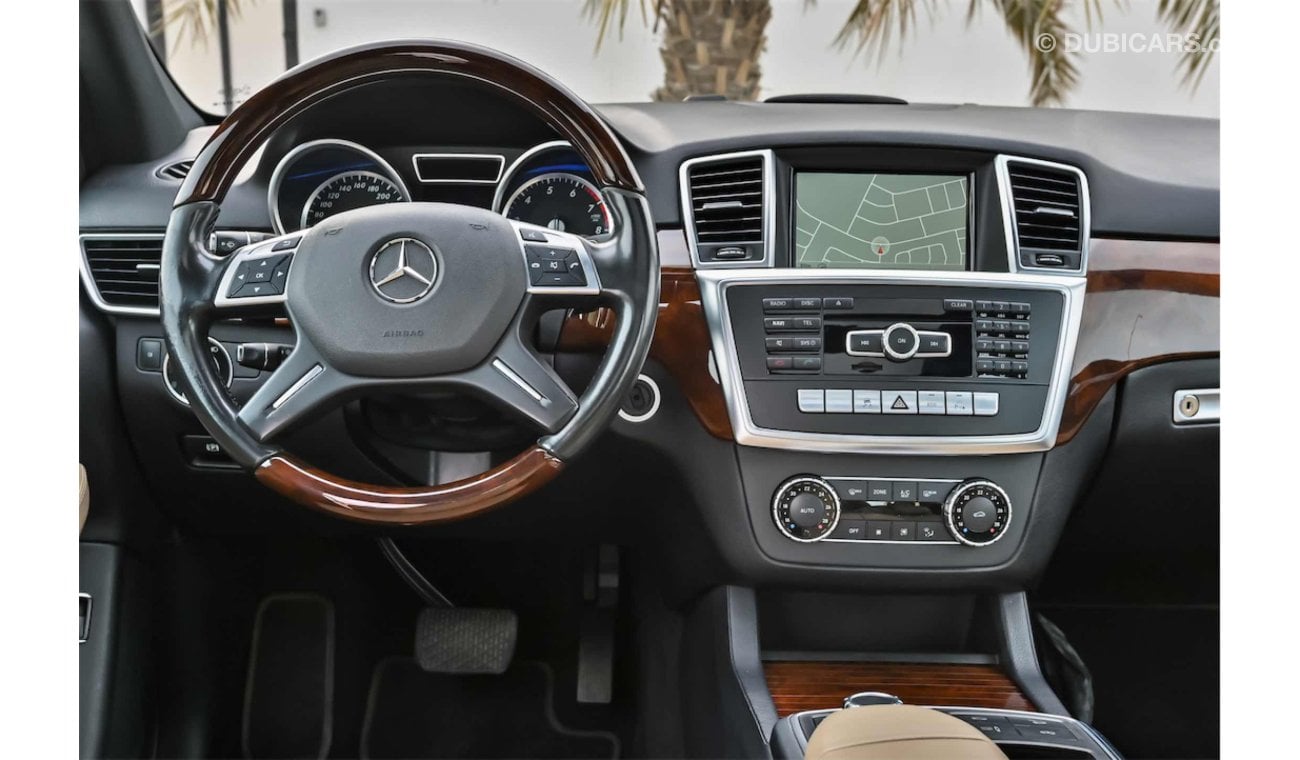 مرسيدس بنز ML 400 AMG Kit  | 1,939 P.M | 0% Downpayment | Full Option | Exceptional Condition