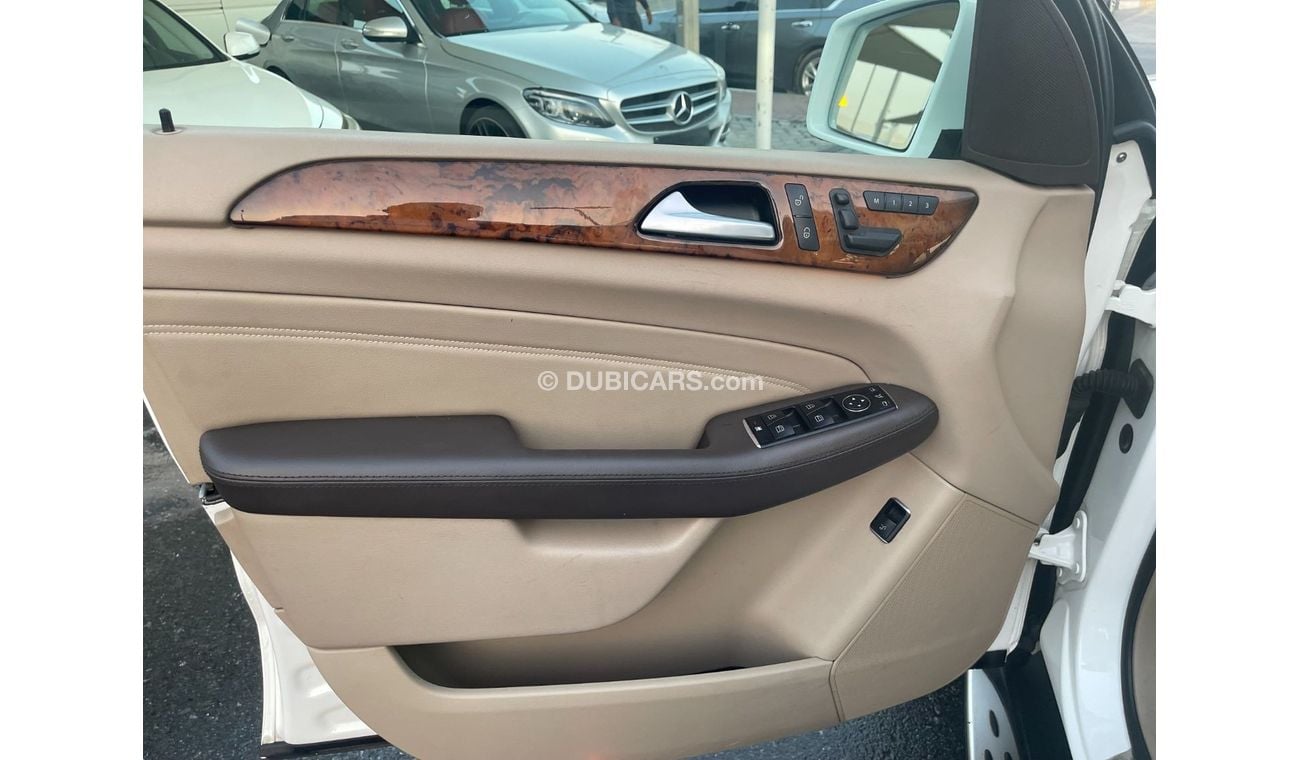 Mercedes-Benz ML 350 Mercedes ML 350 AMG _GCC_2014_Excellent Condition _Full option