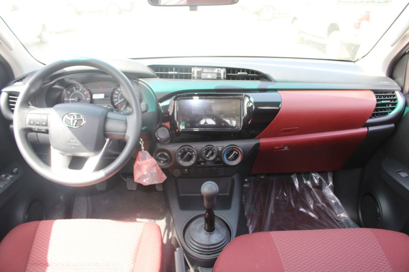 تويوتا هيلوكس TOYOTA HILUX 2.4L DIESEL 4WD DOUBLE CAB DLX-G MANUAL