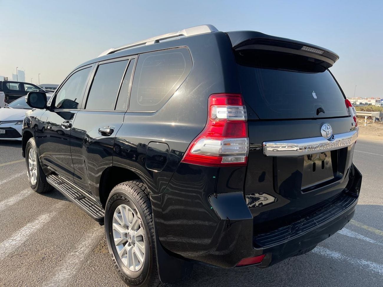 Toyota Prado Agency Maintained Zero Accidents Guarantee VXR LHD 2TR 2.7L V4 Petrol engine Automatic Gear 4WD 7 Se