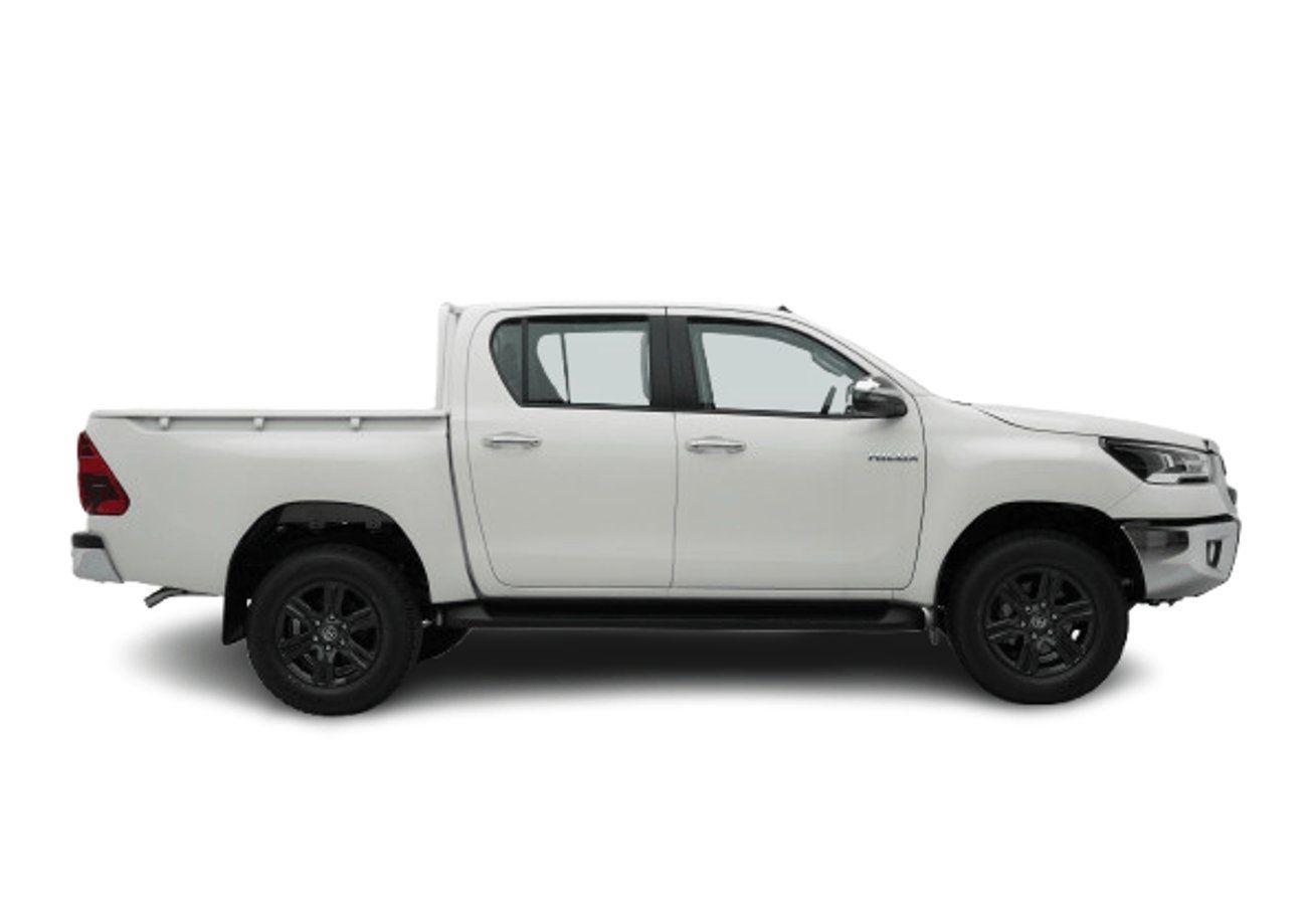 تويوتا هيلوكس ECT0092 - Toyota Hilux DCab GLX - 2.4L Dsl At Full Options - White/Red - African Specs