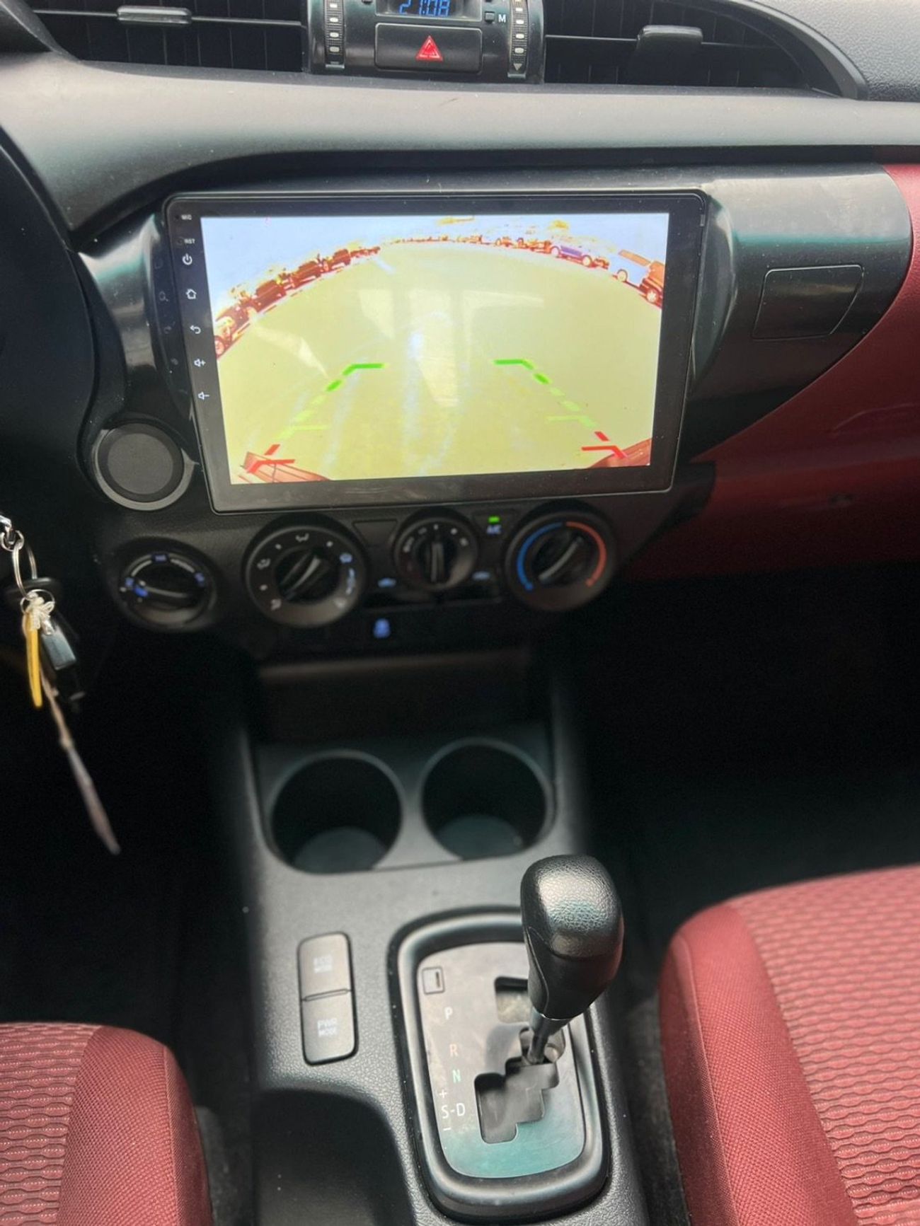 تويوتا هيلوكس 2019 Toyota Hilux 2.4L V4 Deisel - Full Automatic 4x4 AWD - Rear CAM - Bumper Crom Big Body