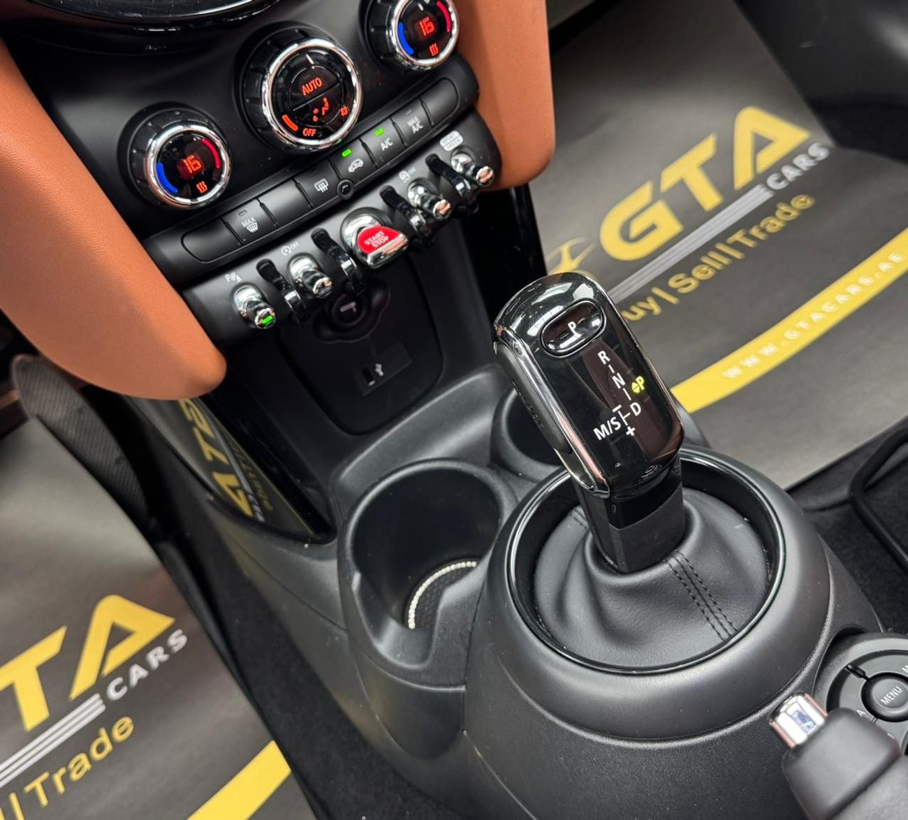 Mini Cooper S 2023 Mini Cooper S, Mini Warranty+Service Contract+Full Service History, GCC