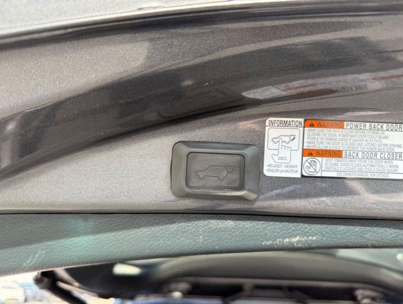 تويوتا راف ٤ TOYOTA RAV4 XLE Full Option