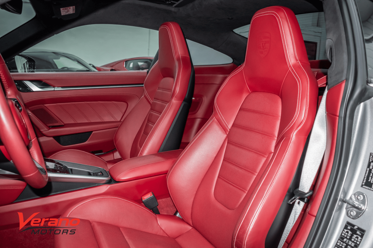 Porsche 911 Turbo 3.8L (580 HP) Coupe