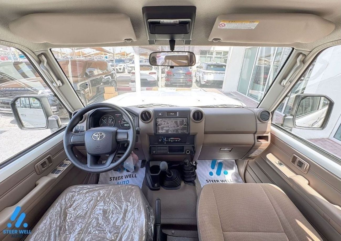 Toyota Land Cruiser Pick Up Series LC 79 Pick Up 4WD / 4.5L Diesel MT / 4 Doors / Export Only 2024 Model Year