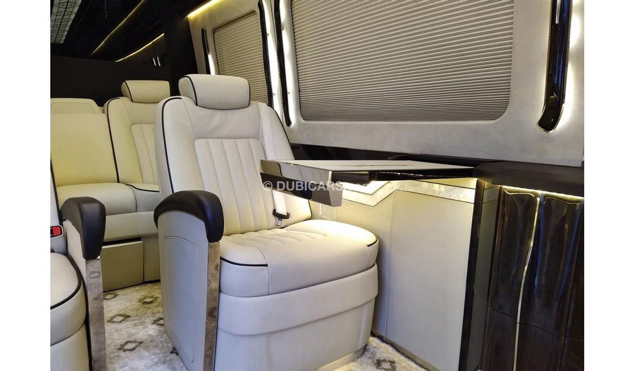 Mercedes-Benz Sprinter Mercedes Sprinter VIP_Gcc_2014_Excellent_Condition _Full option
