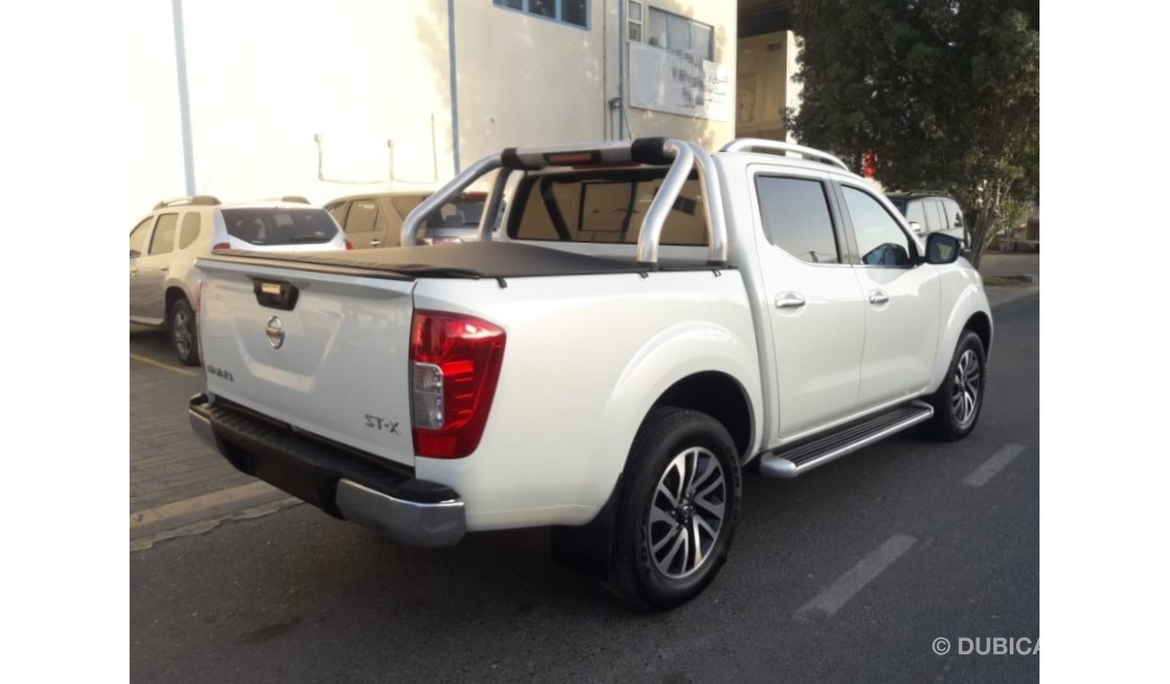 نيسان نافارا Nissan Navara RIGHT HAND DRIVE (Stock no PM 773)