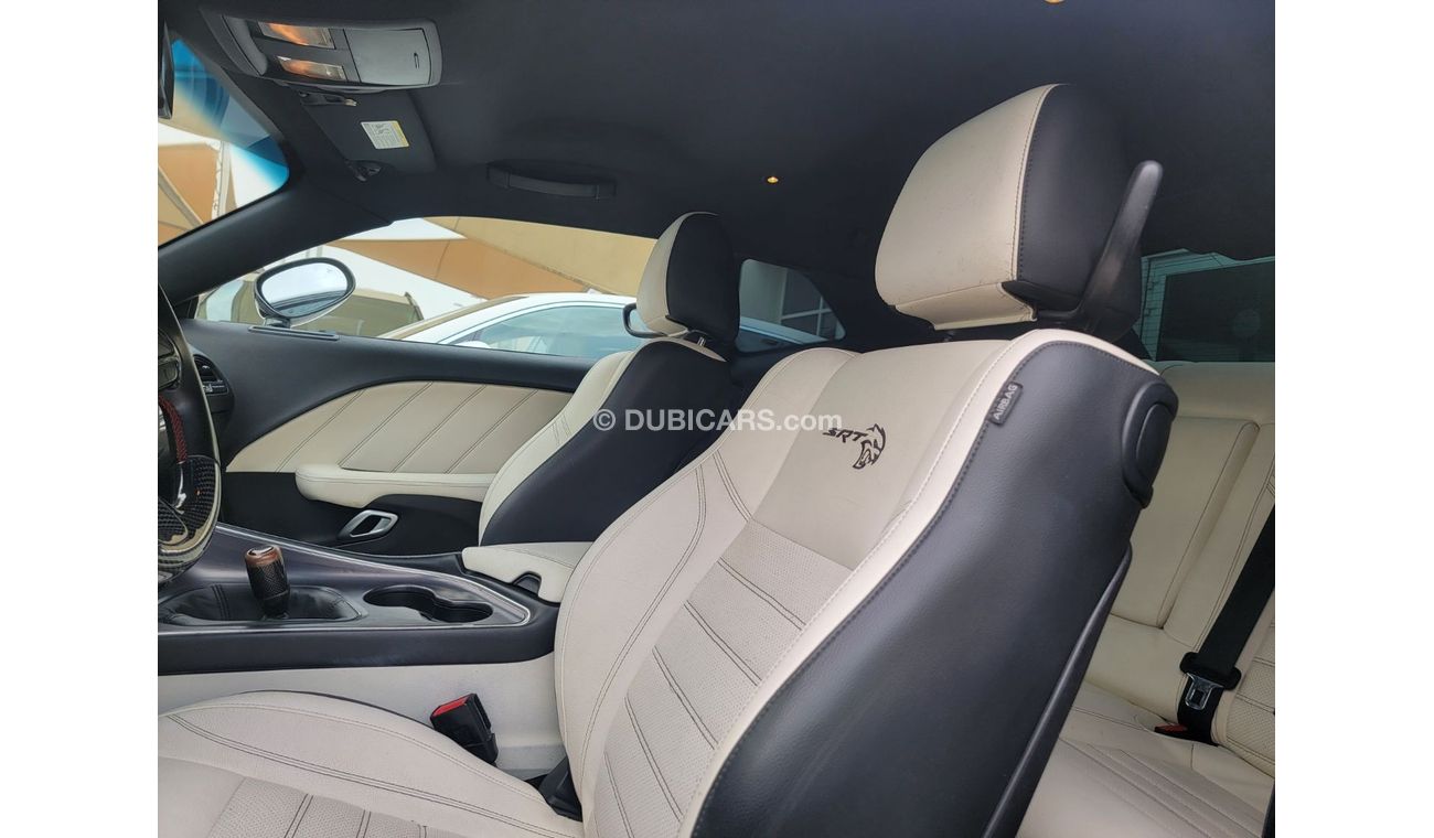 Dodge Challenger R/T Shaker