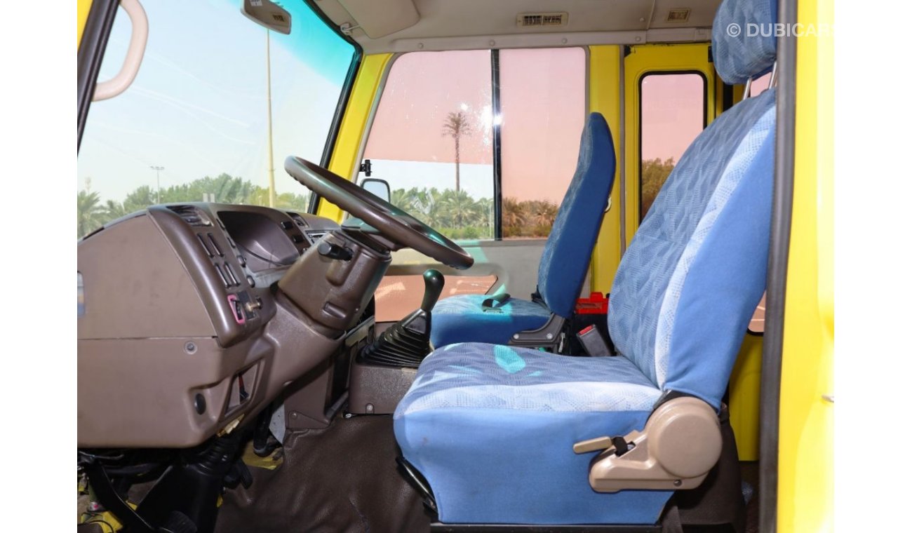 ميتسوبيشي روزا | School Bus | 30 Seater | Excellent Condition | GCC Specs