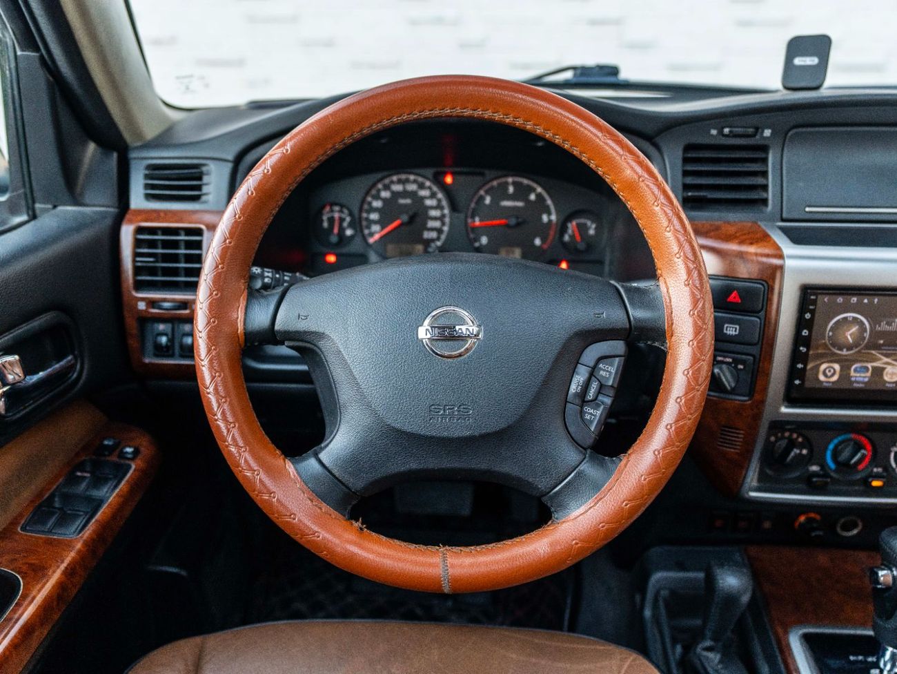 Nissan Patrol Safari Falcon Edition