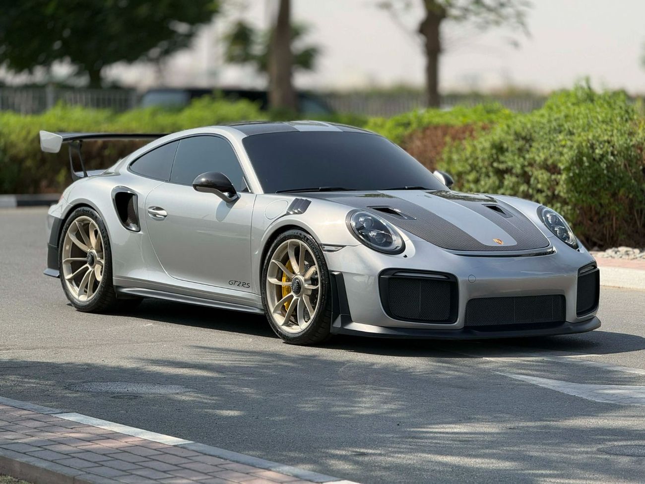 Porsche 911 GT2 RS 3.8L GCC SPEC NEAT AND CLEAN
