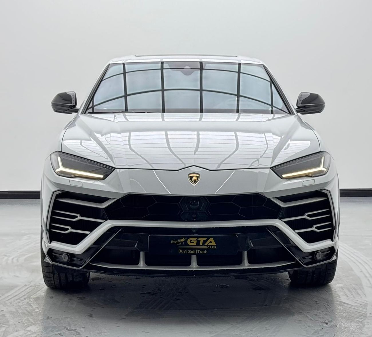 Lamborghini Urus STD 4.0T V8 2019 Lamborghini Urus, Full Lamborghini Service History, 1 Year Warranty, GCC