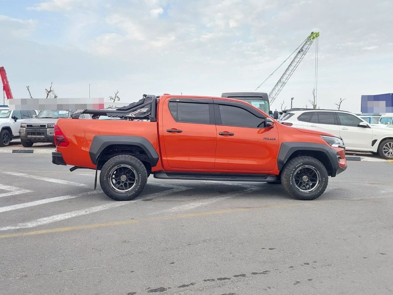 Toyota Hilux TOYOTA HILUX PICKUP RHD 2022 MODEL 2.8 L DIESEL AUTOMATIC(PM18048)