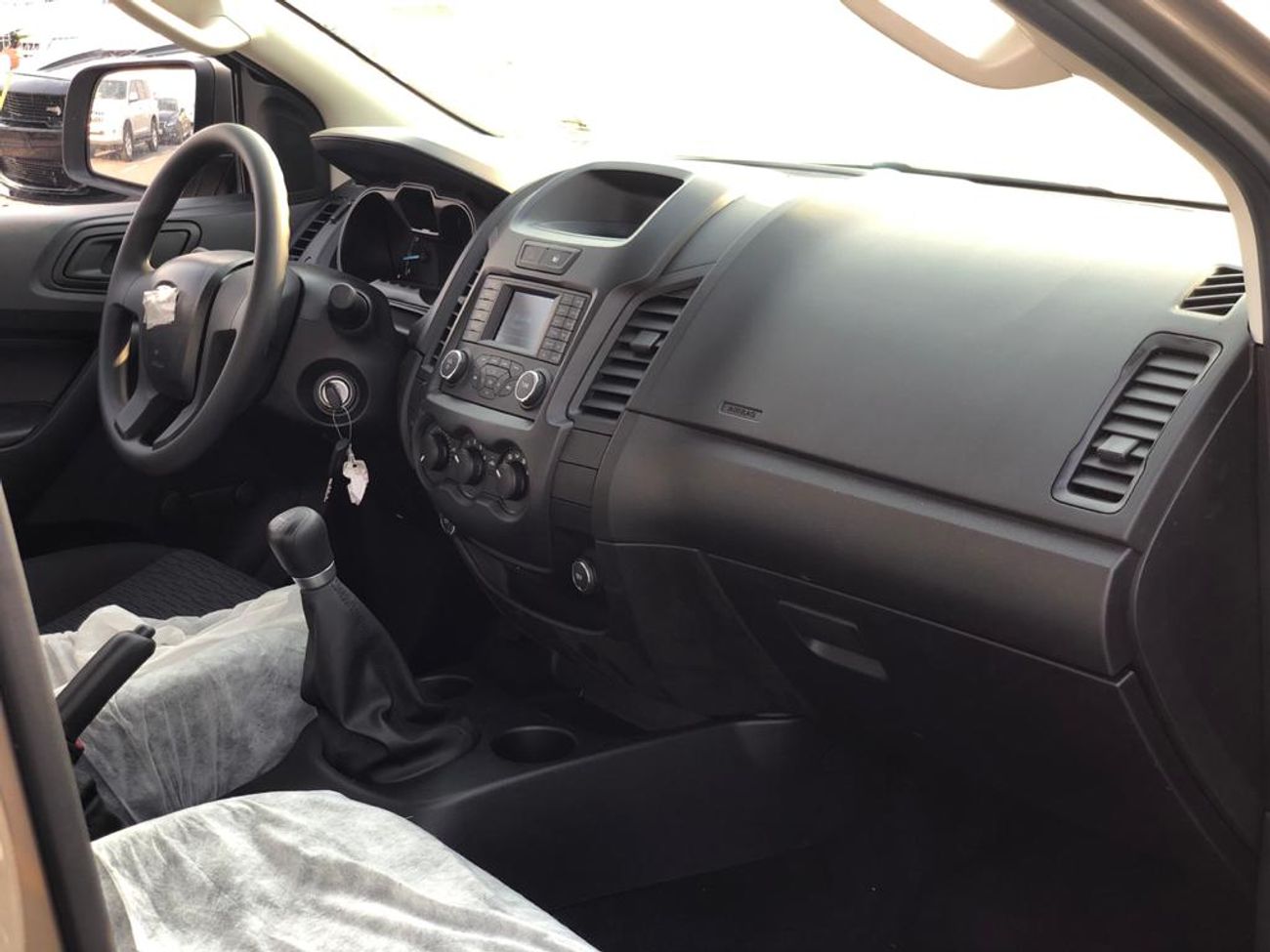 Ford Ranger 2.5L PETROL, MANUAL, MP3, 4WD, CODE-FRDSL