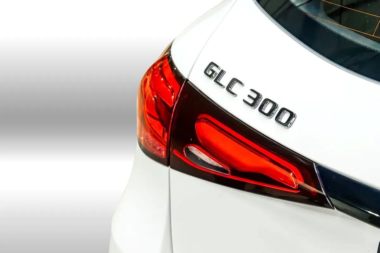 Mercedes-Benz GLC 300 Gargash Service and Warranty Package | 0% Downpayment | 4,168 P/M |